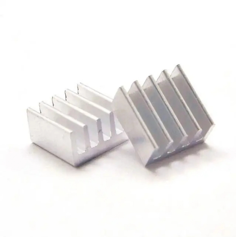 10шт. 8.8x8.8x5mm Heatsink Радиатор охлаждения алюминиевый для чипов электроники ПК Arduino Raspberry Pi. Серебристый  - Pic n 309022