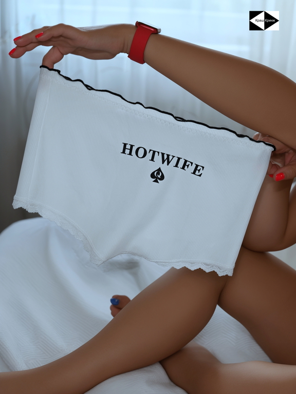 Трусики сексуальные, женские с принтом «HotWife» Xорошо тянутся, мягкие и эластичные. Размер S (40-44) - Pic n 309048