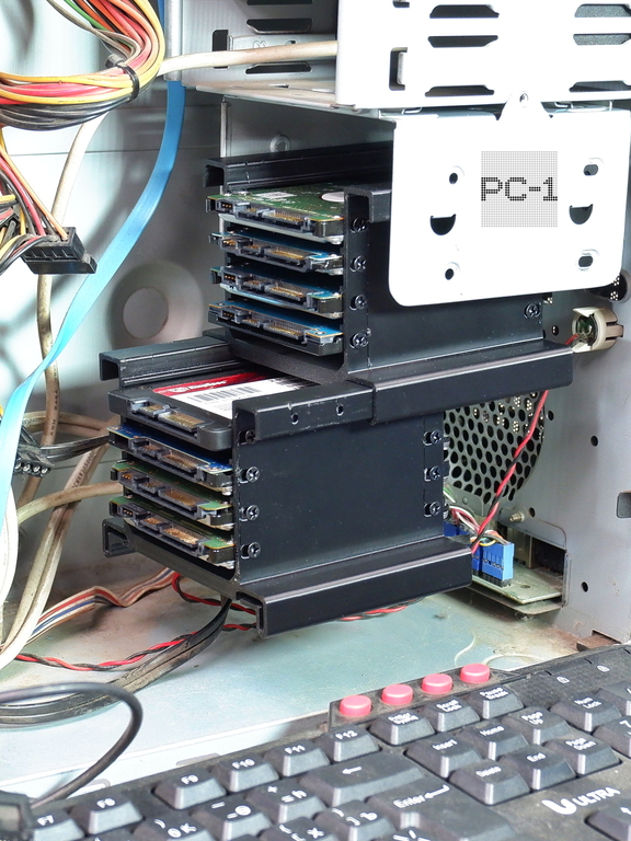 Подвесная съёмная корзина в салазки корпуса ПК ATX. Наращиваемый Модульный Кронштейн для 4шт 2.5" жестких дисков SSD или HDD в отсек 3.5 дюйма 7 - Pic n 309150