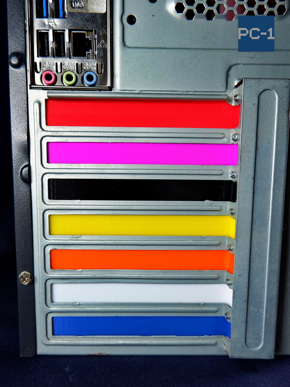 7шт. Цветная Заглушка задняя для PCI слотов ПК пластиковая. Планка в компьютерный в корпус ATX 120x20x13мм, винты в комплекте. - Pic n 309184